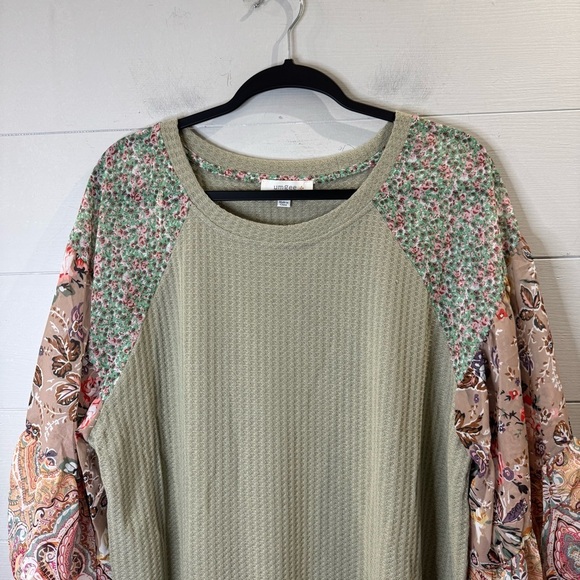 Umgee | Women's Green Thermal Mixed Print Boho Sleeves Peplum Hem Top Size XL - Picture 2 of 10